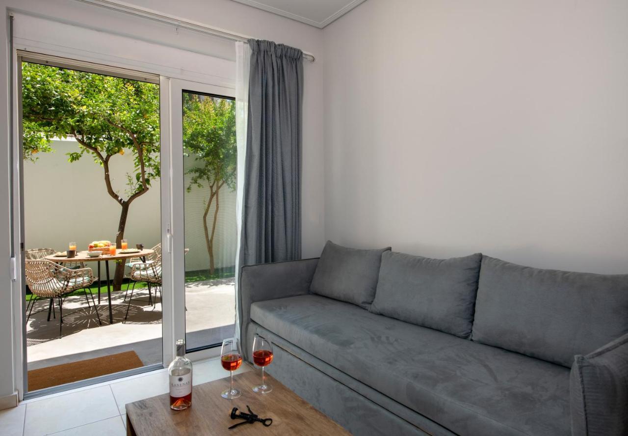 Inner City Retreat Apartment Chania  ภายนอก รูปภาพ
